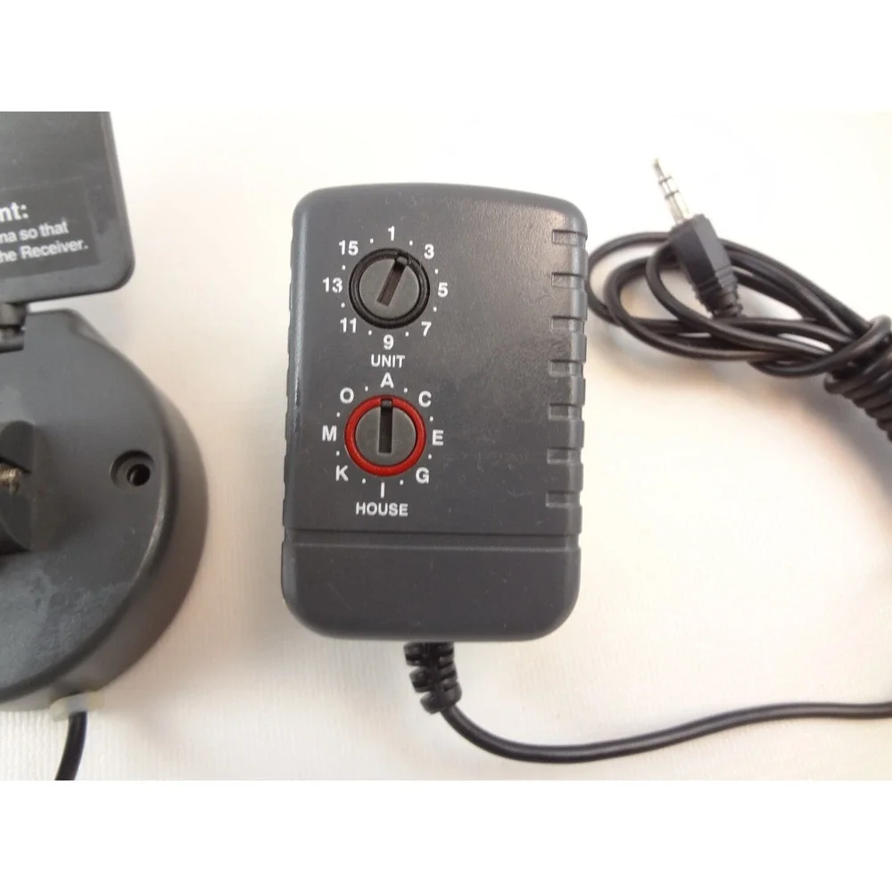 XC18A Wireless Color Camera 2.4GHz, XM13A Power Supply - Tested & Working